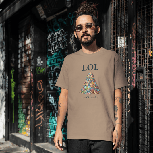 LOL Lots of Laundry T-Shirt – Lustiges Wäsche Meme – Geschenk für Mama & Papa