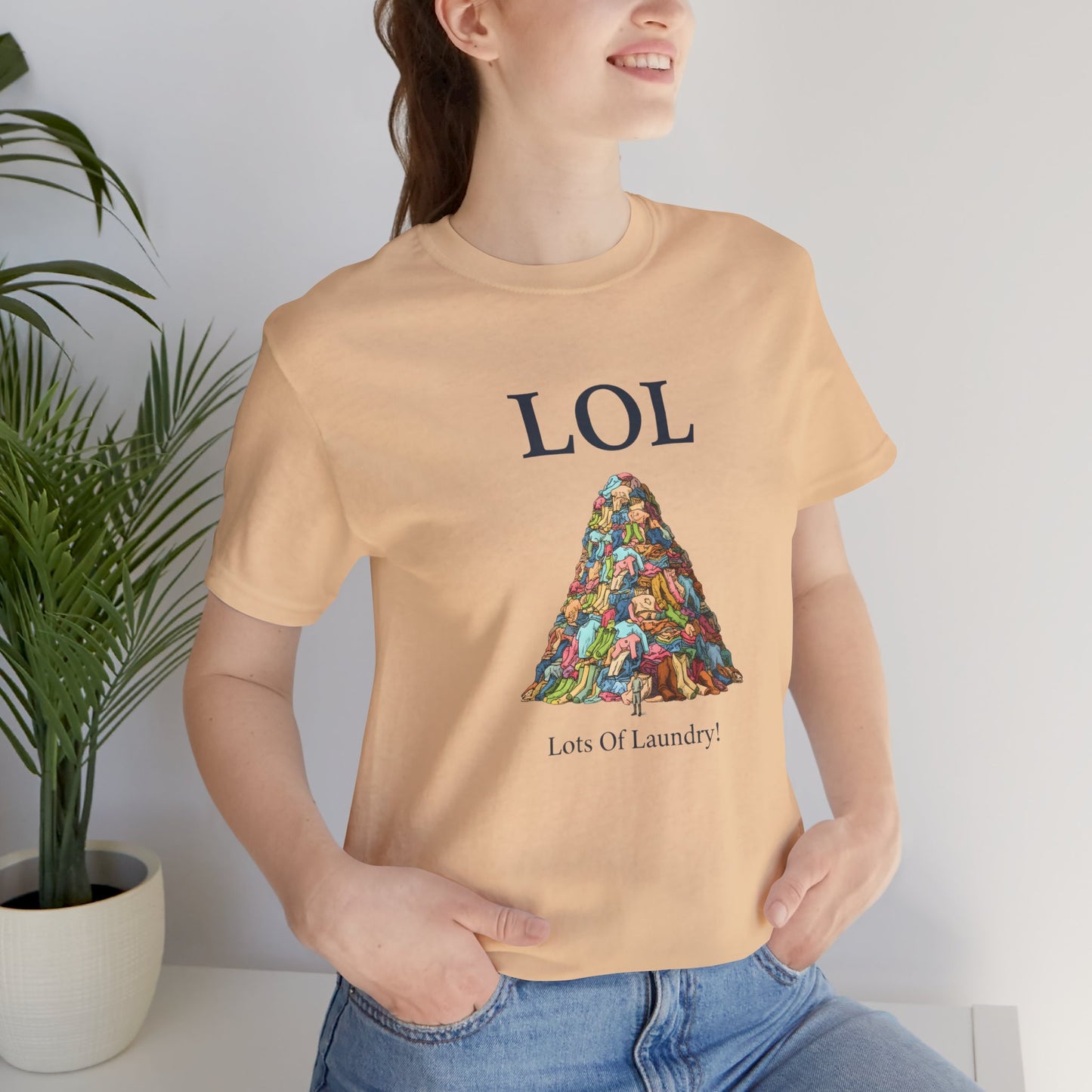 LOL Lots of Laundry T-Shirt – Lustiges Wäsche Meme – Geschenk für Mama & Papa