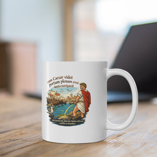 Lustige Caesar Tasse mit lateinischem Spruch „cum Caesar videt…“ – minimalistisch, humorvoll, für Intellektuelle
